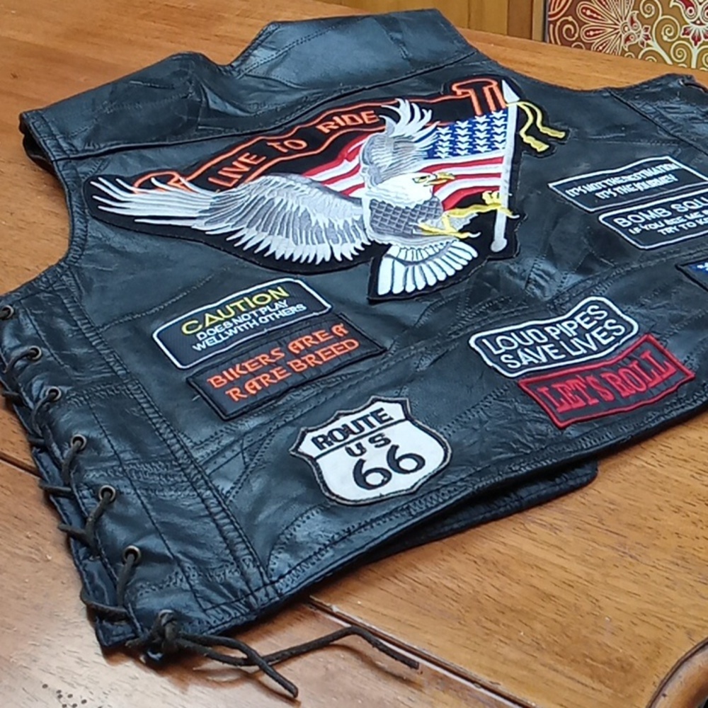 Men's black leather vest bt Diamond-Plate Buffalo Leather